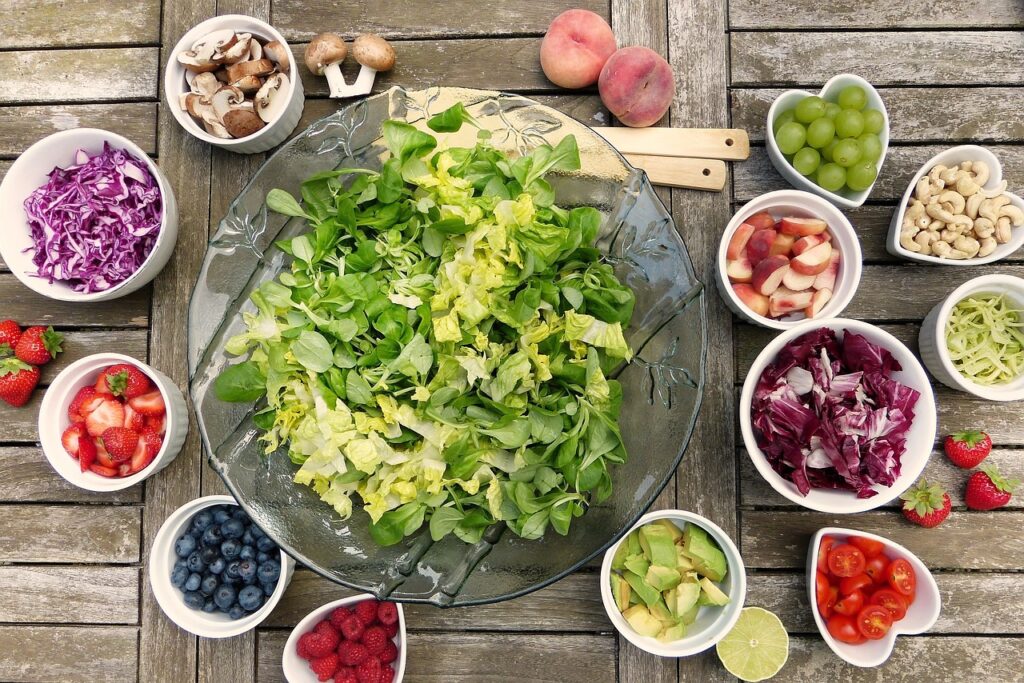 salad, fruit, berry, healthy, vitamins, fresh, food, vegetarian, meal, bio, raw food, vegan, diet, buffet, salad bowl, bowls, vegetables-2756467.jpg